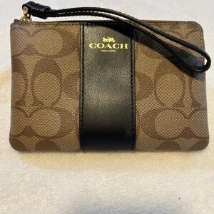 Coach Leather Corner Zip Wristlet